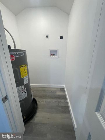 25 W 33RD ST, Reading, PA 19606