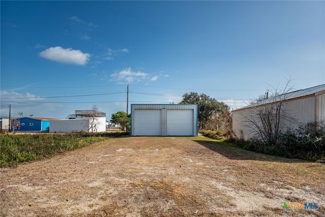 113 Sherry Street, Other, TX 77982