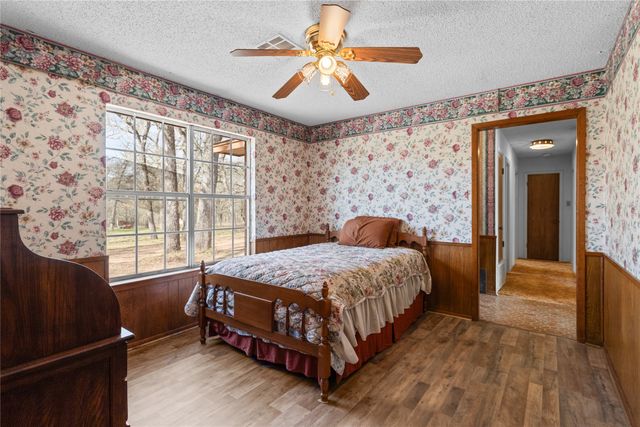 1447 Red Gate Road, Mart, TX 76664