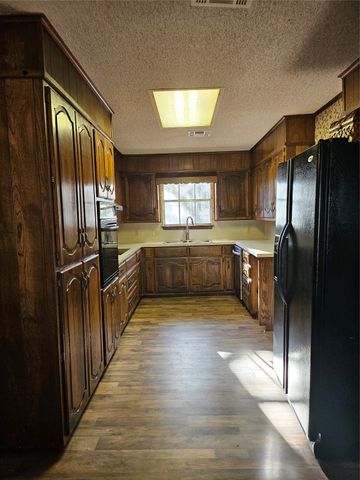 1447 Red Gate Road, Mart, TX 76664