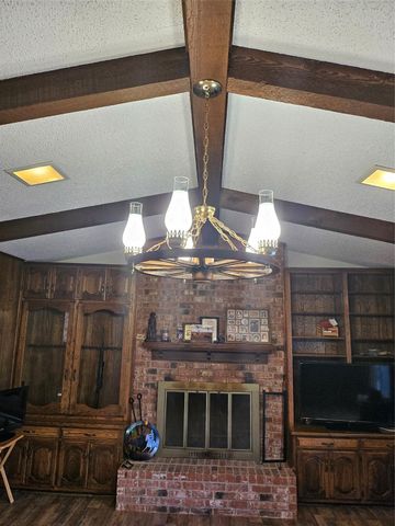 1447 Red Gate Road, Mart, TX 76664