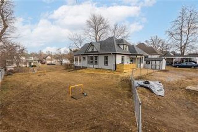 2912 Lafayette Street, St Joseph, MO 64507