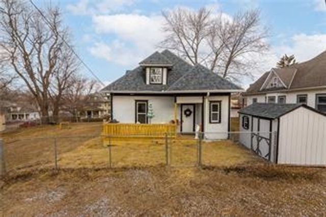 2912 Lafayette Street, St Joseph, MO 64507