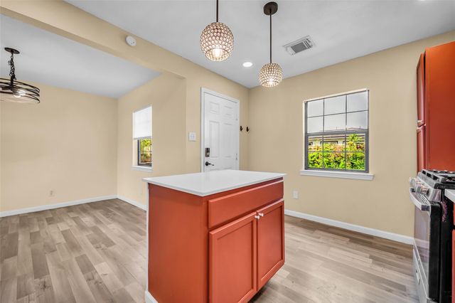 2915 Robertson Street, Houston, TX 77009