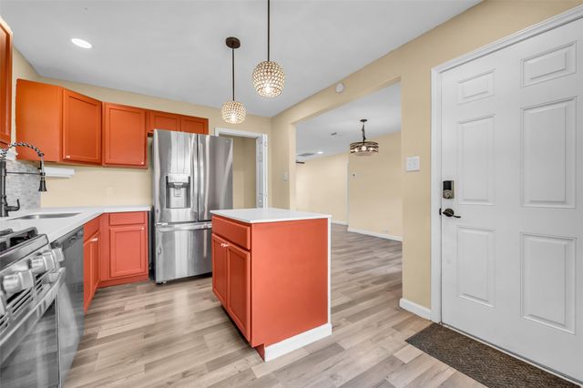 2915 Robertson Street, Houston, TX 77009