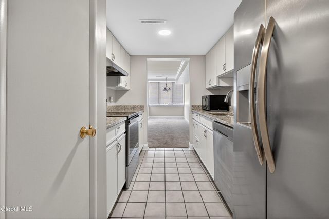 17 Derby Drive, Saratoga Springs, Outside, NY 12866