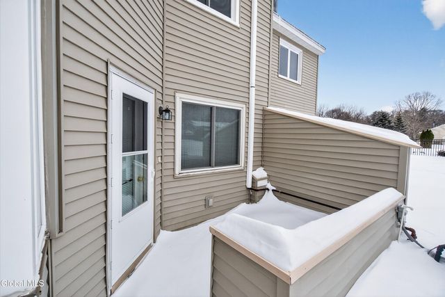 17 Derby Drive, Saratoga Springs, Outside, NY 12866