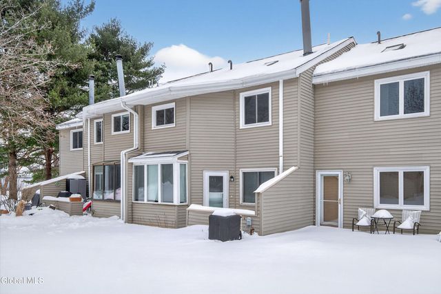 17 Derby Drive, Saratoga Springs, Outside, NY 12866