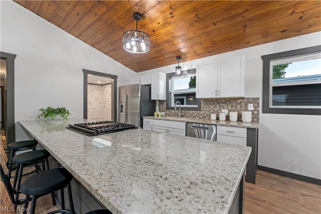 12500 Salem Warren Road, Salem, OH 44460