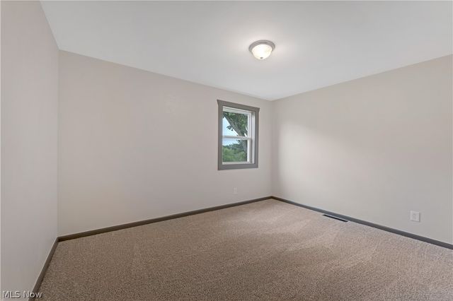 12500 Salem Warren Road, Salem, OH 44460