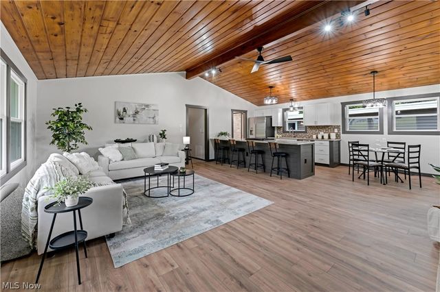 12500 Salem Warren Road, Salem, OH 44460