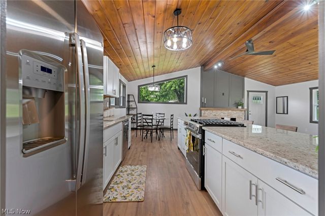 12500 Salem Warren Road, Salem, OH 44460