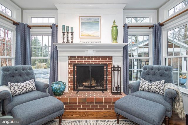 650 MAPLE GLEN CIR, Ambler, PA 19002