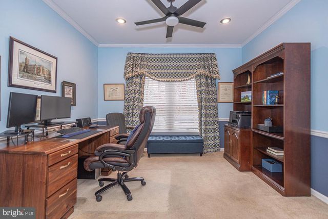 650 MAPLE GLEN CIR, Ambler, PA 19002