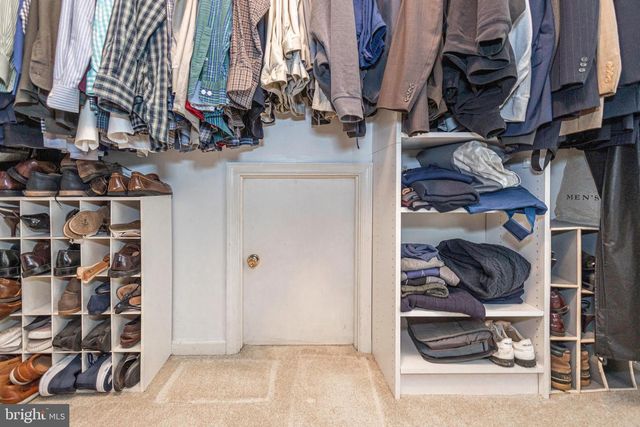 650 MAPLE GLEN CIR, Ambler, PA 19002