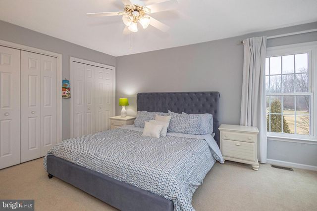 650 MAPLE GLEN CIR, Ambler, PA 19002