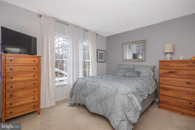 650 MAPLE GLEN CIR, Ambler, PA 19002