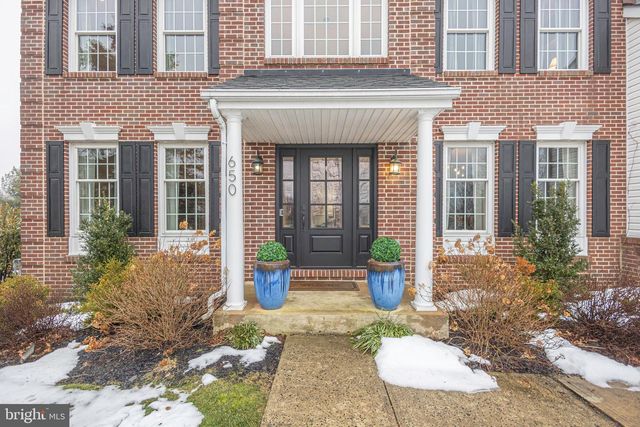 650 MAPLE GLEN CIR, Ambler, PA 19002