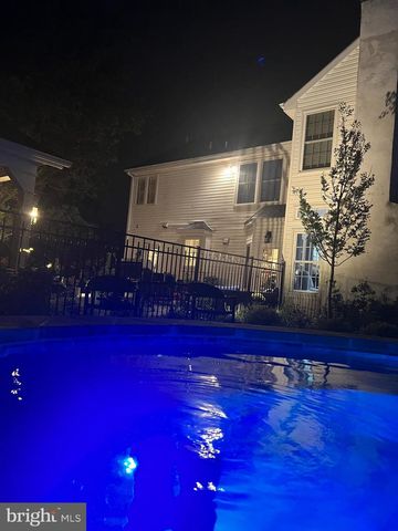 650 MAPLE GLEN CIR, Ambler, PA 19002