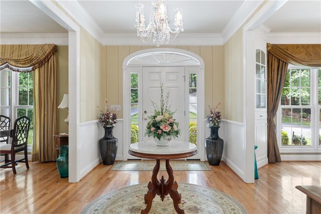 119 Oak Crest Circle, Seneca, SC 29672