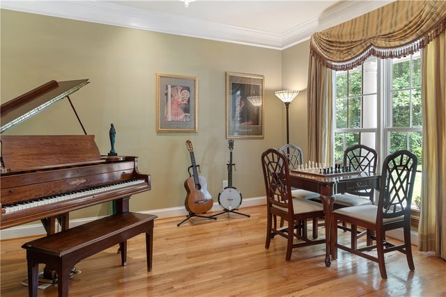 119 Oak Crest Circle, Seneca, SC 29672