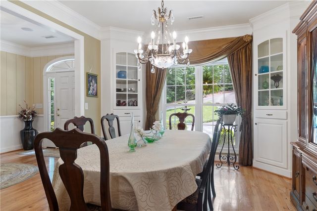 119 Oak Crest Circle, Seneca, SC 29672