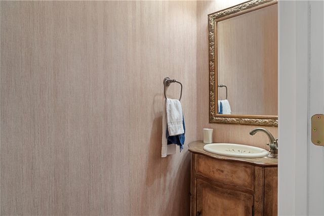 119 Oak Crest Circle, Seneca, SC 29672