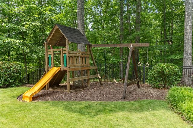 119 Oak Crest Circle, Seneca, SC 29672