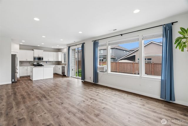 6813 Sweetgum Avenue NE, Lacey, WA 98516