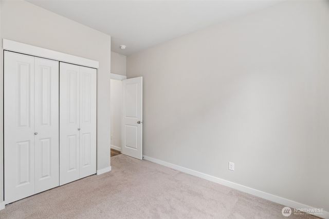6813 Sweetgum Avenue NE, Lacey, WA 98516