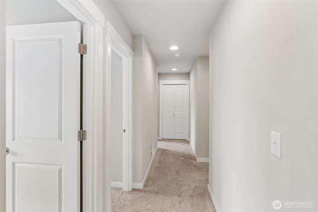 6813 Sweetgum Avenue NE, Lacey, WA 98516