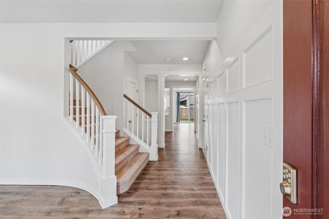 6813 Sweetgum Avenue NE, Lacey, WA 98516
