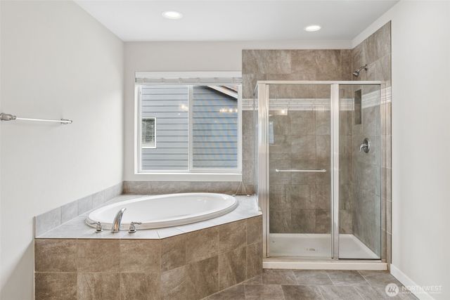 6813 Sweetgum Avenue NE, Lacey, WA 98516
