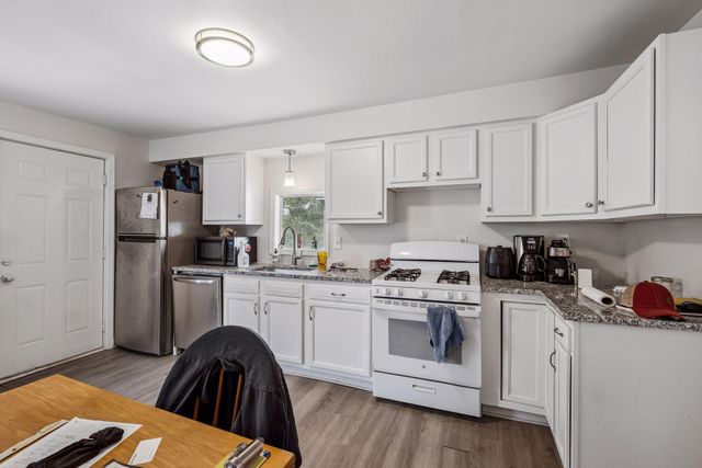 1165 Minnehaha Avenue E, Saint Paul, MN 55106