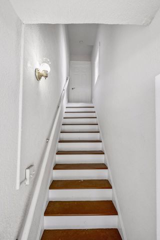1165 Minnehaha Avenue E, Saint Paul, MN 55106