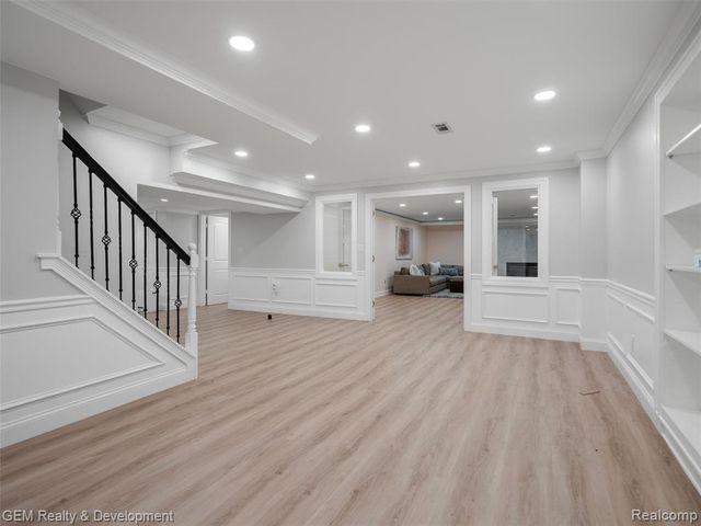 1900 Tiverton Road, Bloomfield Hills, MI 48304