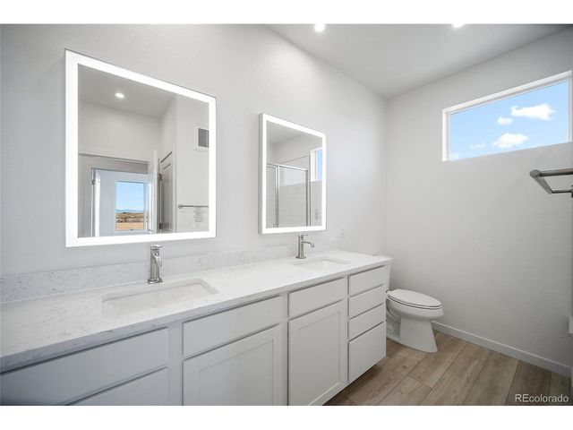 11960 Soprano Cir 201, Lone Tree, CO 80124
