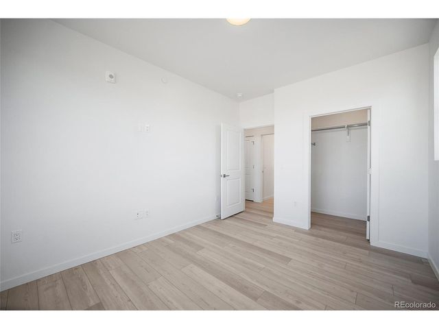 11960 Soprano Cir 201, Lone Tree, CO 80124