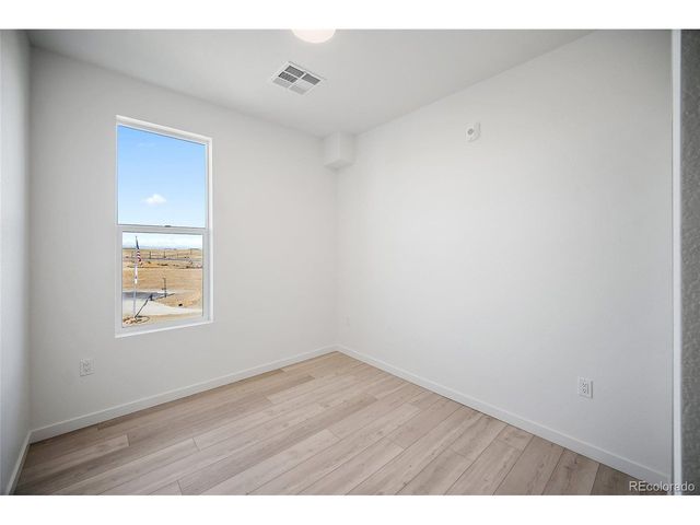 11960 Soprano Cir 201, Lone Tree, CO 80124