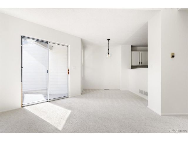 9058 W Plymouth Ave, Littleton, CO 80128
