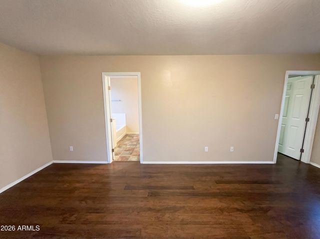 6359 W ORCHID Lane, Glendale, AZ 85302