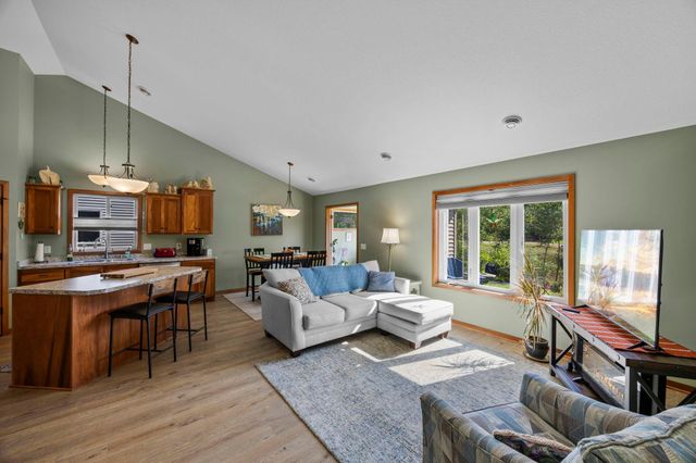 390 Ladd Lane, Osceola, WI 54020