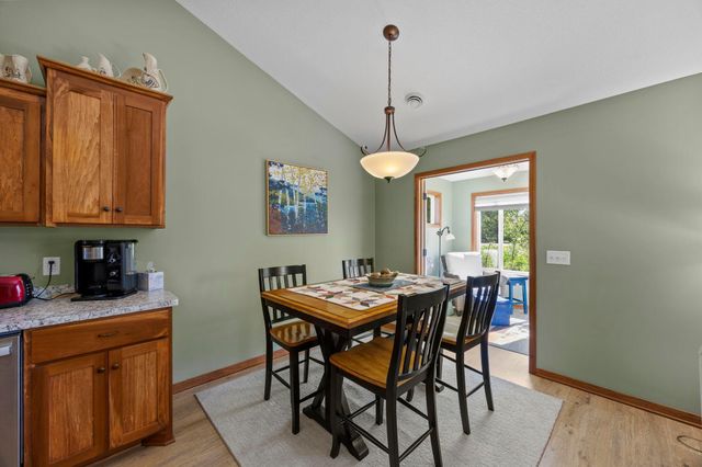 390 Ladd Lane, Osceola, WI 54020