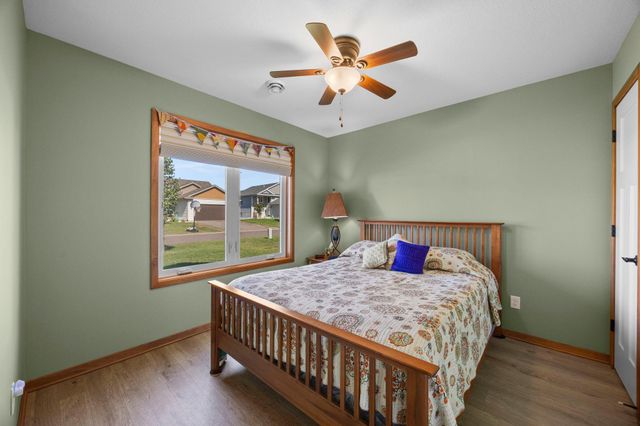 390 Ladd Lane, Osceola, WI 54020