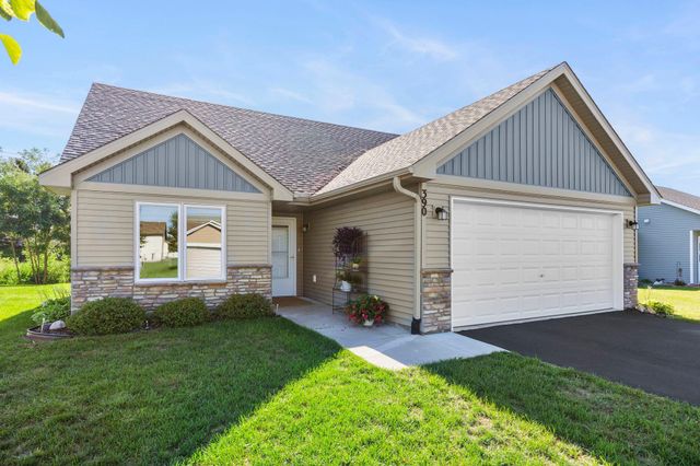 390 Ladd Lane, Osceola, WI 54020