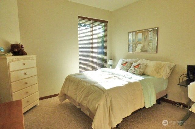 4714 Durham Street SE, Lacey, WA 98503