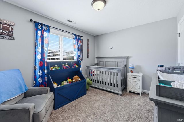 2044 Rittenhouse Place, Huntertown, IN 46748