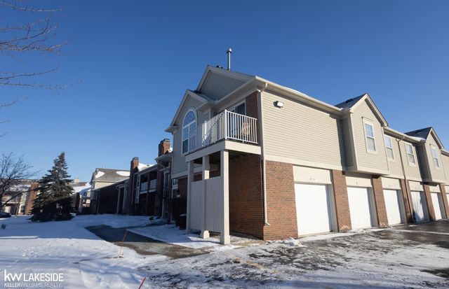 15381 Yale Drive, Clinton Twp, MI 48038