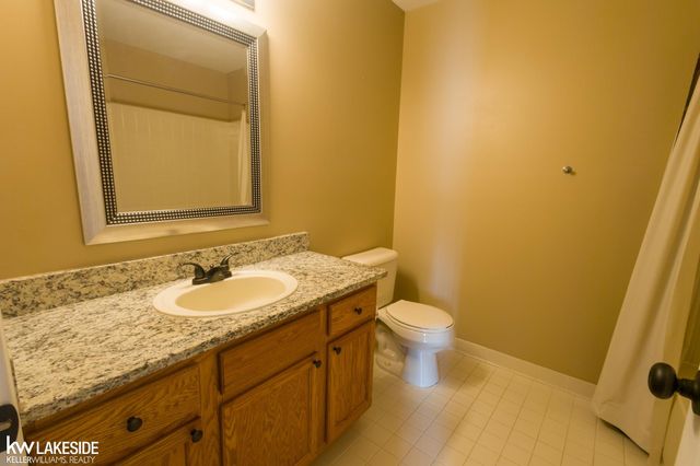 15381 Yale Drive, Clinton Twp, MI 48038