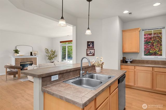 4716 Cordata Parkway, Bellingham, WA 98226